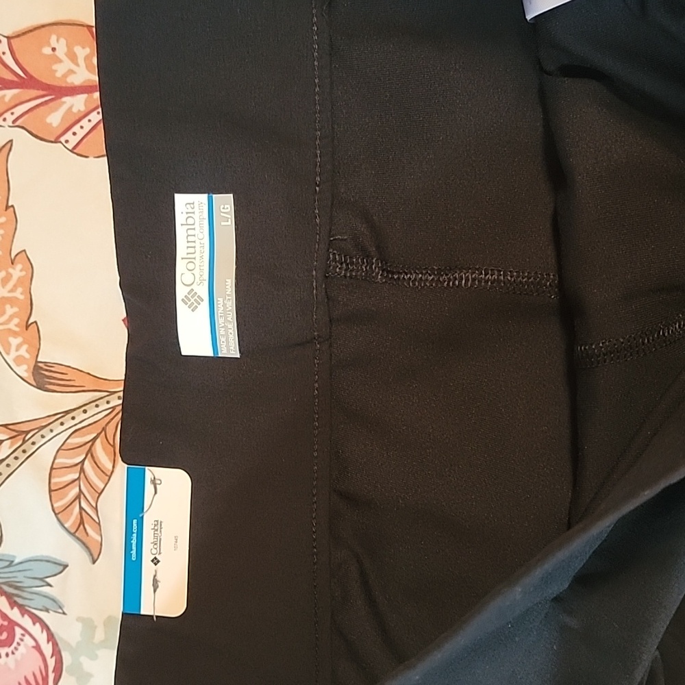 NWT Columbia Black Skort, Large - Picture 5 of 8